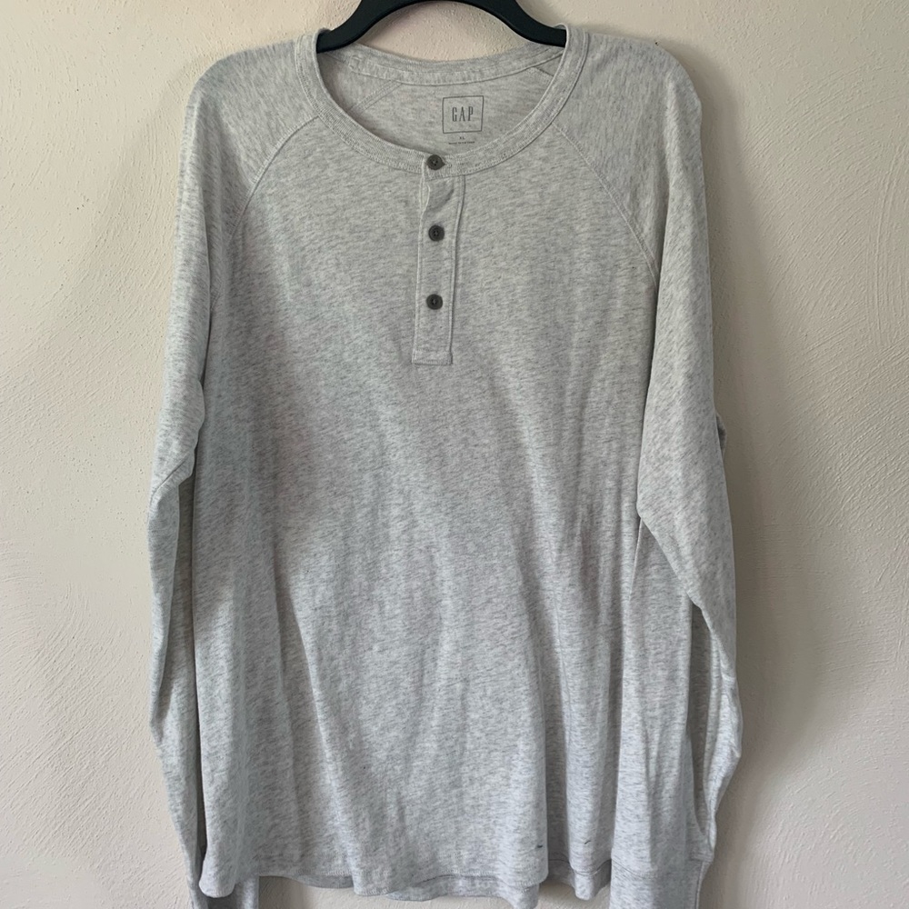 Grey Men’s GAP Long Sleeve